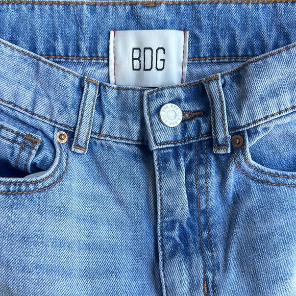 Urban Outfitters BDG cowboy Jean - Picture 2 of 6